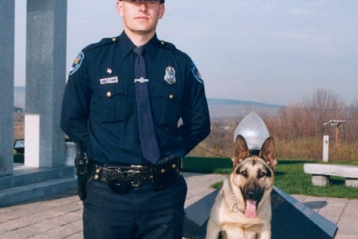 William Cable and K-9 Bogey (1999)